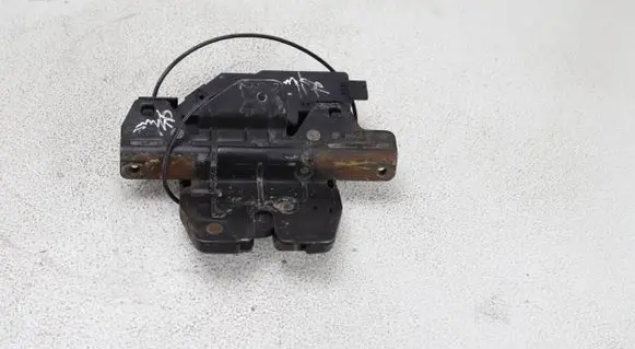 BMW X5 E53 Tailgate/trunk/boot lock/catch/latch 8408492