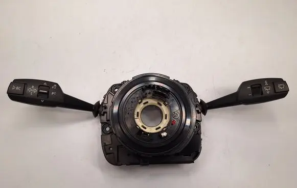 BMW 1 E81 E87 Steering wheel axle set 9121743 61319164416 61319123034
