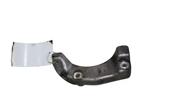 Volvo V40 Cross country A/C compressor mount bracket 31401869