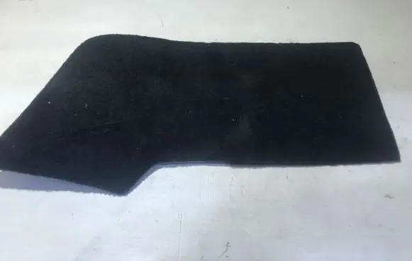 Volvo XC90 Foot area side trim 31377165