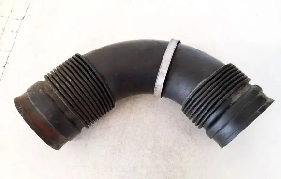 Alfa Romeo 147 Air intake hose/pipe 5008146741125