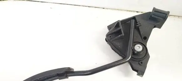 Opel Vectra C Accelerator throttle pedal 9186727 6PV00832301