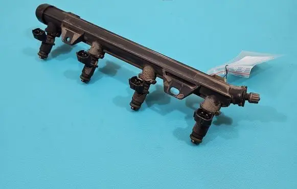 Fuel injector