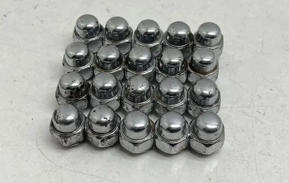 KIA Sportage Nuts/bolts 