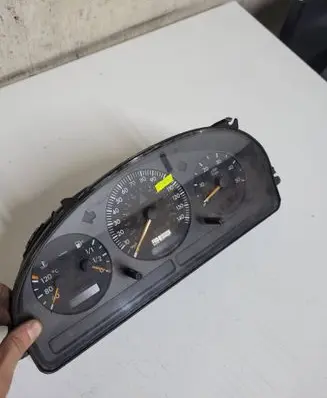 Mercedes-Benz ML W163 Speedometer (instrument cluster) A1635405911 011210566B 123906568