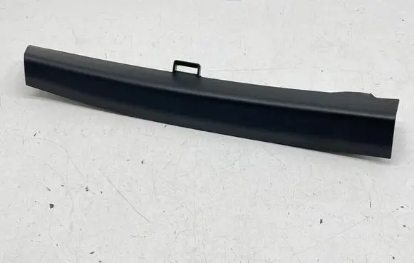 Volvo XC60 (D)pillar trim (top) 31377675 A048601