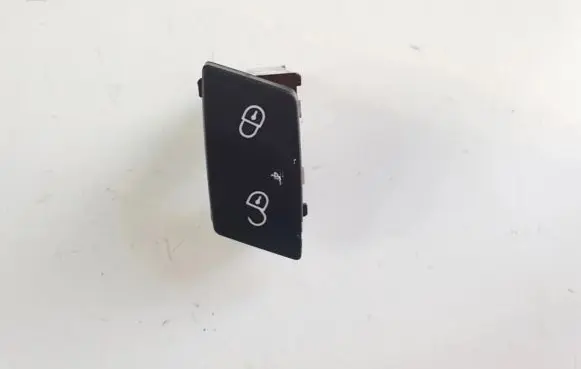 Skoda Superb B6 (3T) Central locking switch button 
