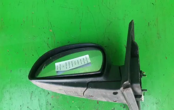 Hyundai Accent Front door electric wing mirror