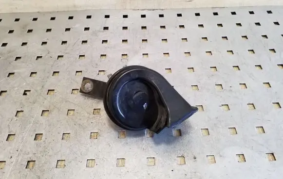 Nissan Pathfinder R51 Horn signal E9703881157
