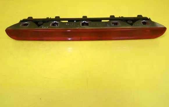 Citroen Xsara Third/center stoplight 3802