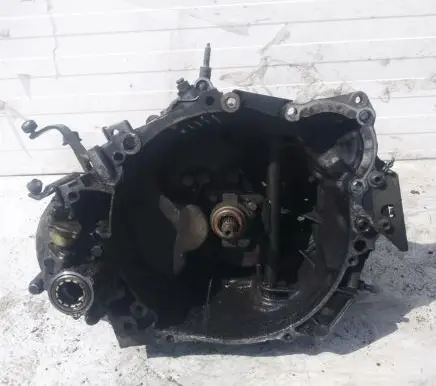 Peugeot 406 Manual 5 speed gearbox 20ch51