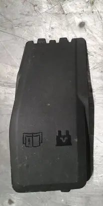Volvo S80 Fuse box cover 30659262