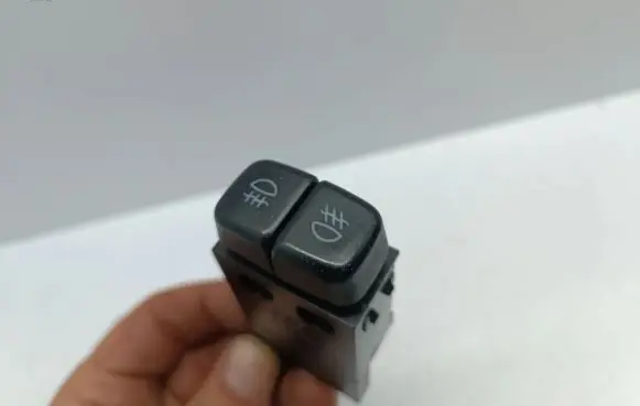 Mitsubishi Space Star Fog light switch MR270320