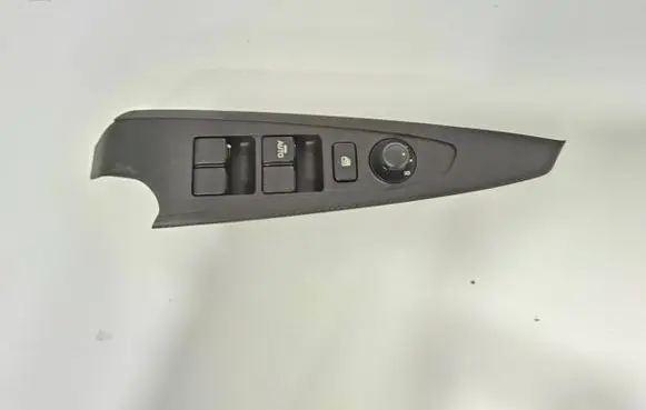Mazda 2 Electric window control switch DB5J684L6 KF090 DG3T66350