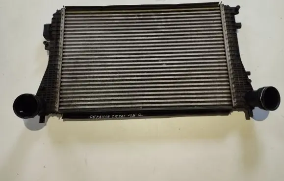 Skoda Octavia Mk2 (1Z) Intercooler radiator 1K0145803T