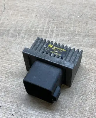 Nissan Primera Glow plug pre-heat relay 7700115078
