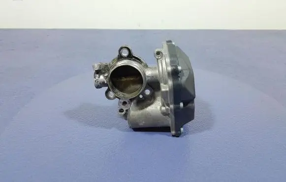 Skoda Kodiaq Throttle body valve 04L131501G