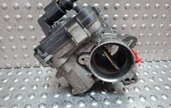 Opel Signum Throttle body valve S27635392 48CPD1