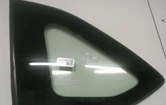 Honda FR-V Rear side window as2