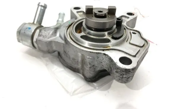 Mazda 2 Vacuum pump PE2718G00