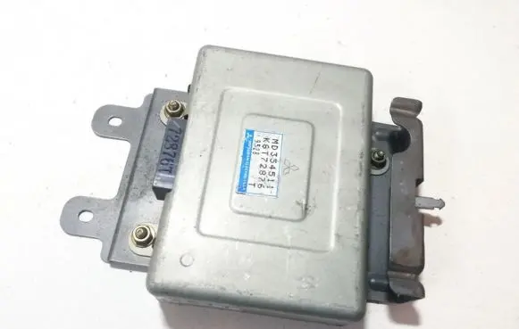 Mitsubishi Pajero Engine control unit/module md354511 k8t72876