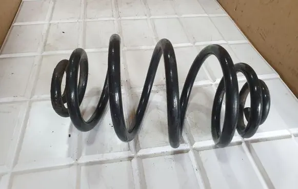 Audi A6 S6 C5 4B Rear coil spring