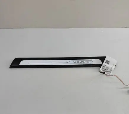 Audi Q7 4M Front sill trim cover 4M0947406A
