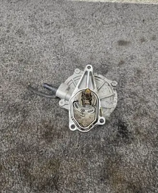 KIA Sportage Vacuum pump 