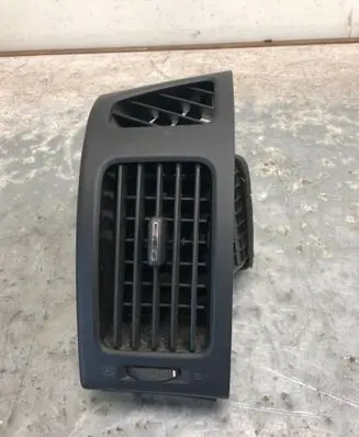 Hyundai i30 Dashboard side air vent grill/cover trim 97480-2R000