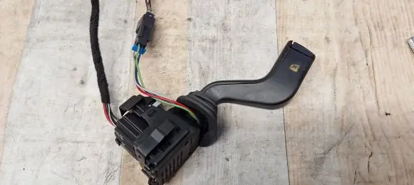 Opel Zafira A Indicator stalk 90560991 90560990 13142073