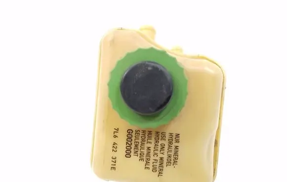 Porsche Cayenne (92A) Power steering fluid tank/reservoir 7L6422371E