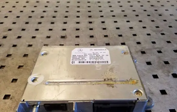 Mercedes-Benz CLS C219 Bluetooth control unit module A2118703226