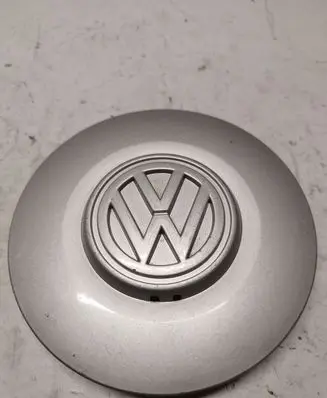 Volkswagen Golf III Original wheel cap 1H0601149B