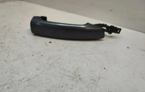 Audi A3 S3 8V Front door exterior handle 8v0837205a