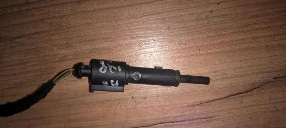 Audi A6 S6 C5 4B Outside/exterior temperature sensor 4b0820535a mf113580-0170