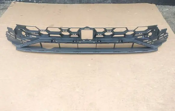 Audi A3 8Y Front bumper lower grill 8Y0807647D