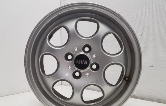 Mini One - Cooper R50 - 53 R15 alloy rim 