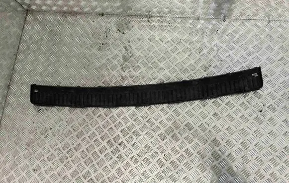 Volkswagen Transporter - Caravelle T5 Trim molding 5HB217775AAW