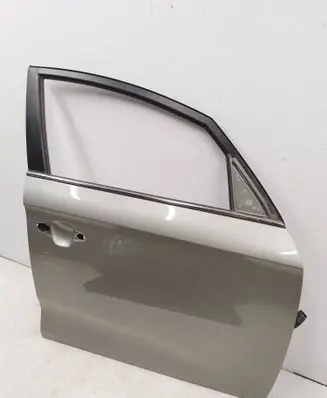 KIA Carens III Front door