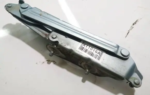 Renault Fluence Tailgate/trunk/boot hinge 