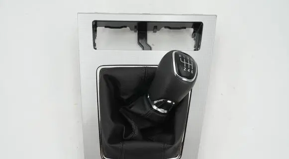 Skoda Octavia Mk3 (5E) Gear shifter surround trim plastic 5E1863212A 5E1711113CG 5E1863212B