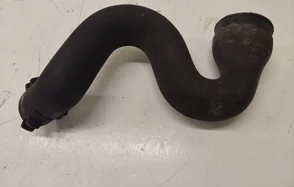 Audi A4 S4 B7 8E 8H Intercooler hose/pipe 8E0145738