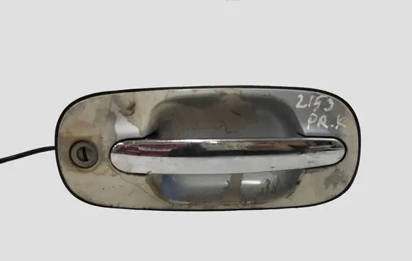 Hyundai Trajet Front door exterior handle 826503A010