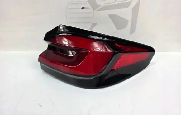 BMW 5 G30 G31 G38 Rear/tail lights 8493814