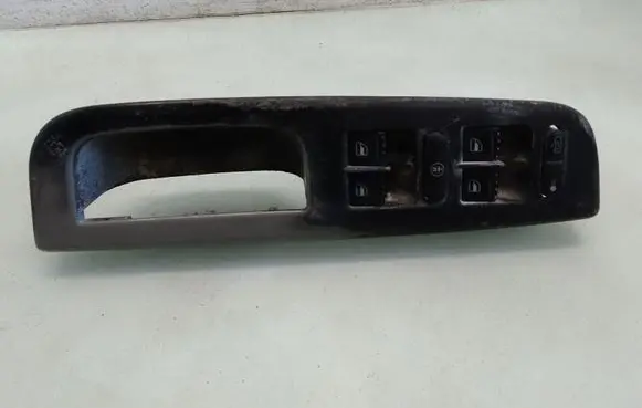 Volkswagen PASSAT B5 Electric window control switch 7M3959857B
