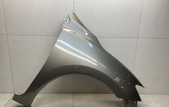 Nissan Pulsar Fender 