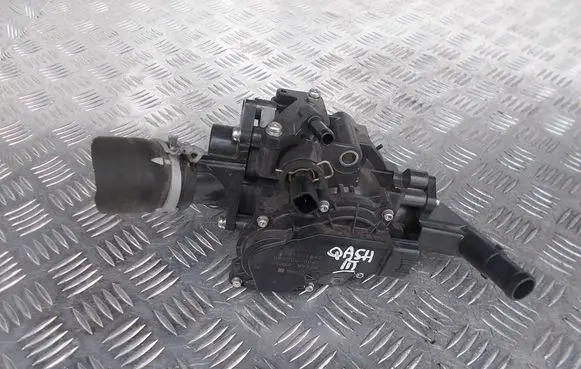 Nissan Qashqai J12 Thermostat 0827000041 01G131897