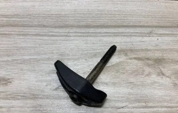 Peugeot Expert Fuel Injector clamp holder 9674341880