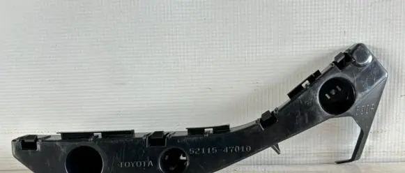 Toyota Prius (XW20) Front bumper mounting bracket 52115-47010