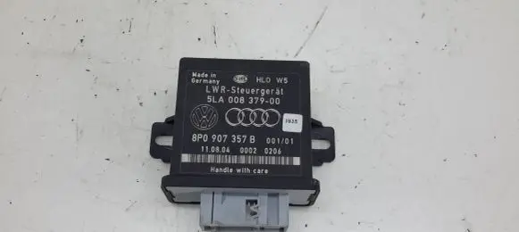Audi A4 S4 B7 8E 8H Light module LCM 8P0907357B 5LA00837900